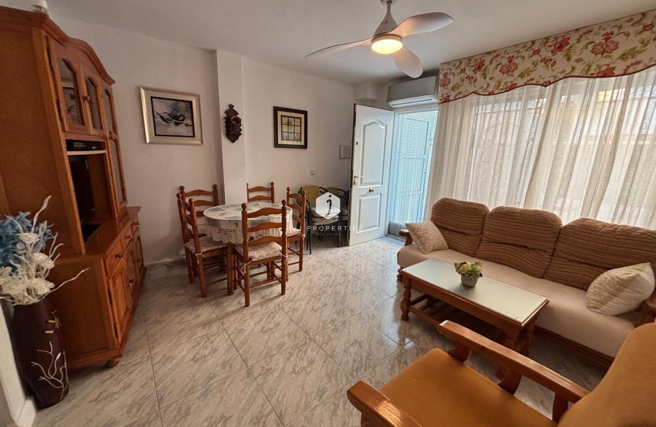 Tweedehands - Chalet -
Torrevieja - Carrefour