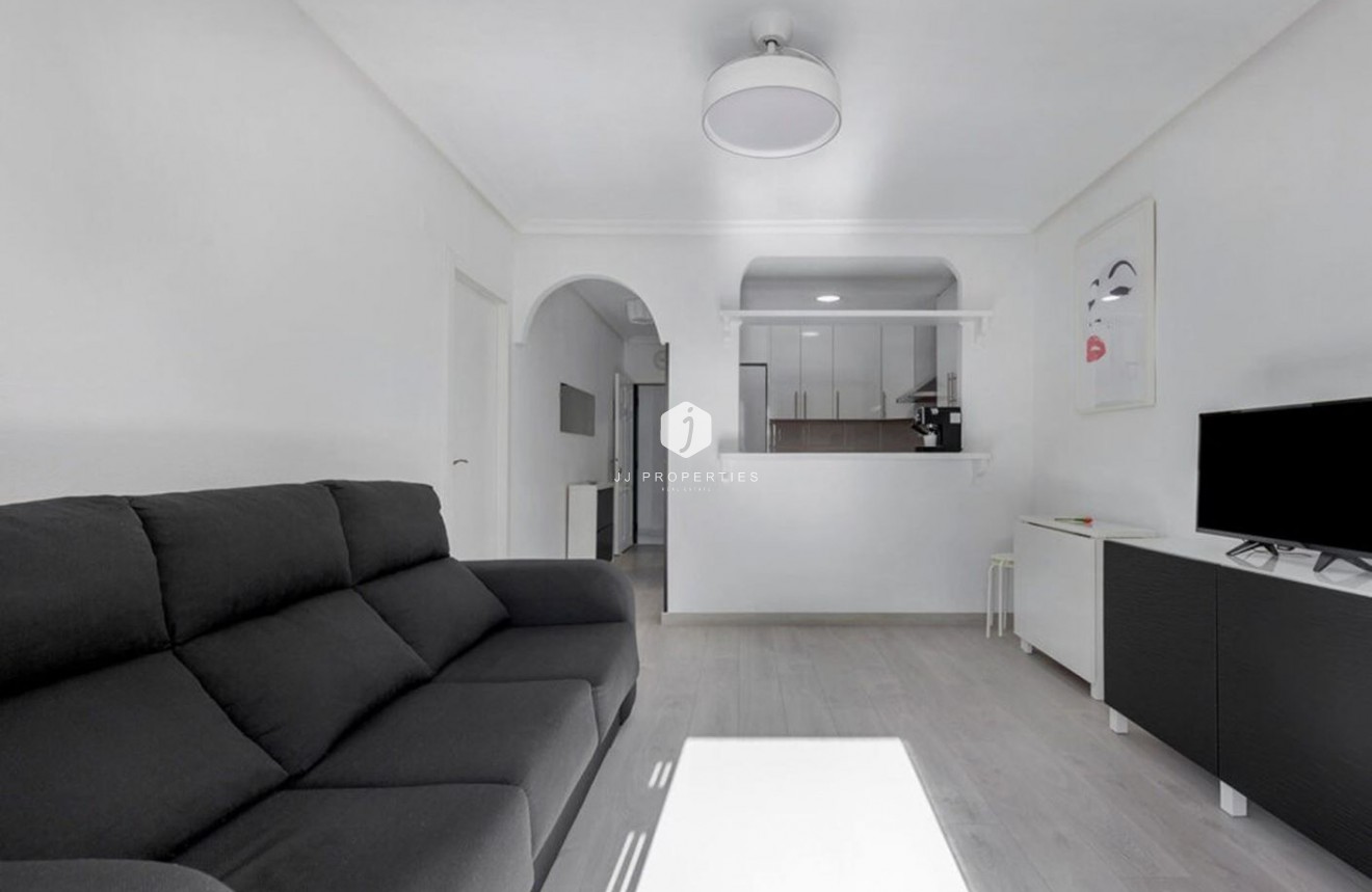 Tweedehands - Appartement / flat -
Torrevieja - Costa Blanca