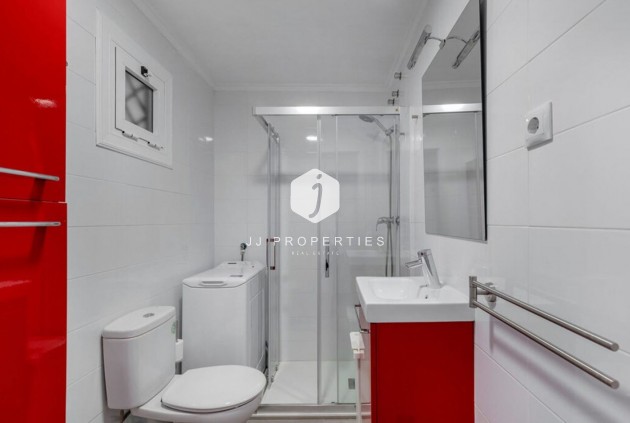 Tweedehands - Appartement / flat -
Torrevieja - Costa Blanca