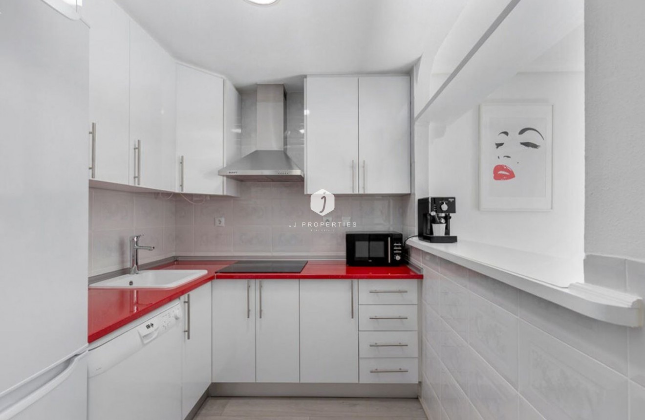 Tweedehands - Appartement / flat -
Torrevieja - Costa Blanca