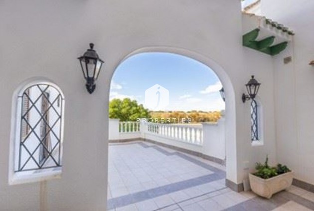 Tweedehands - Appartement / flat -
Torrevieja - Costa Blanca