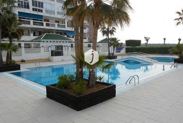 Tweedehands - Appartement / flat -
Torrevieja - Costa Blanca