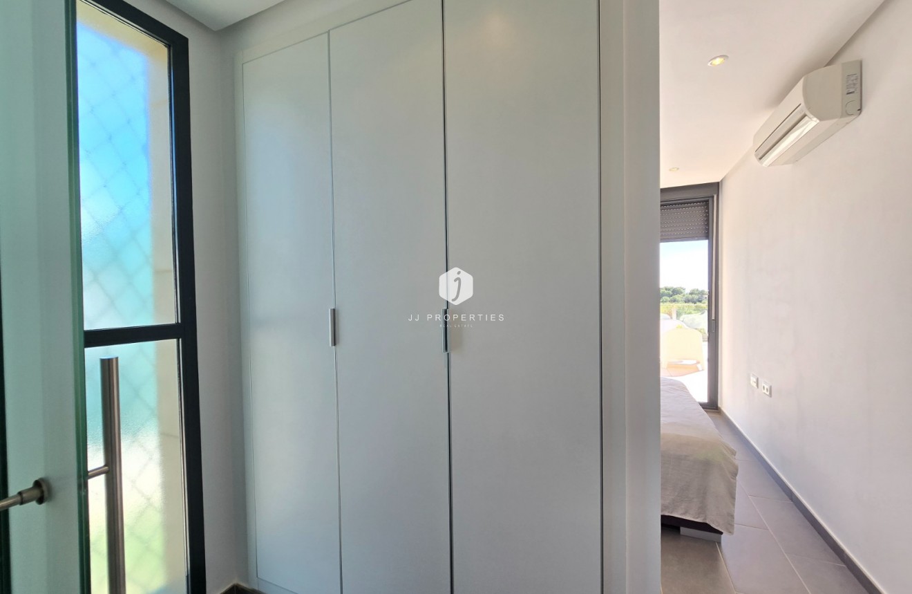 Tweedehands - Appartement / flat -
Orihuela Costa - Costa Blanca