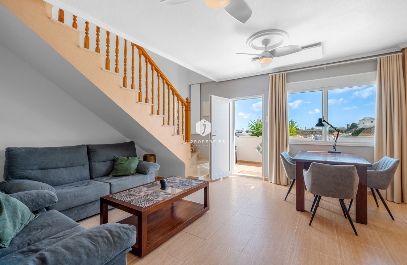 Tweedehands - Chalet -
Ciudad Quesada - Costa Blanca