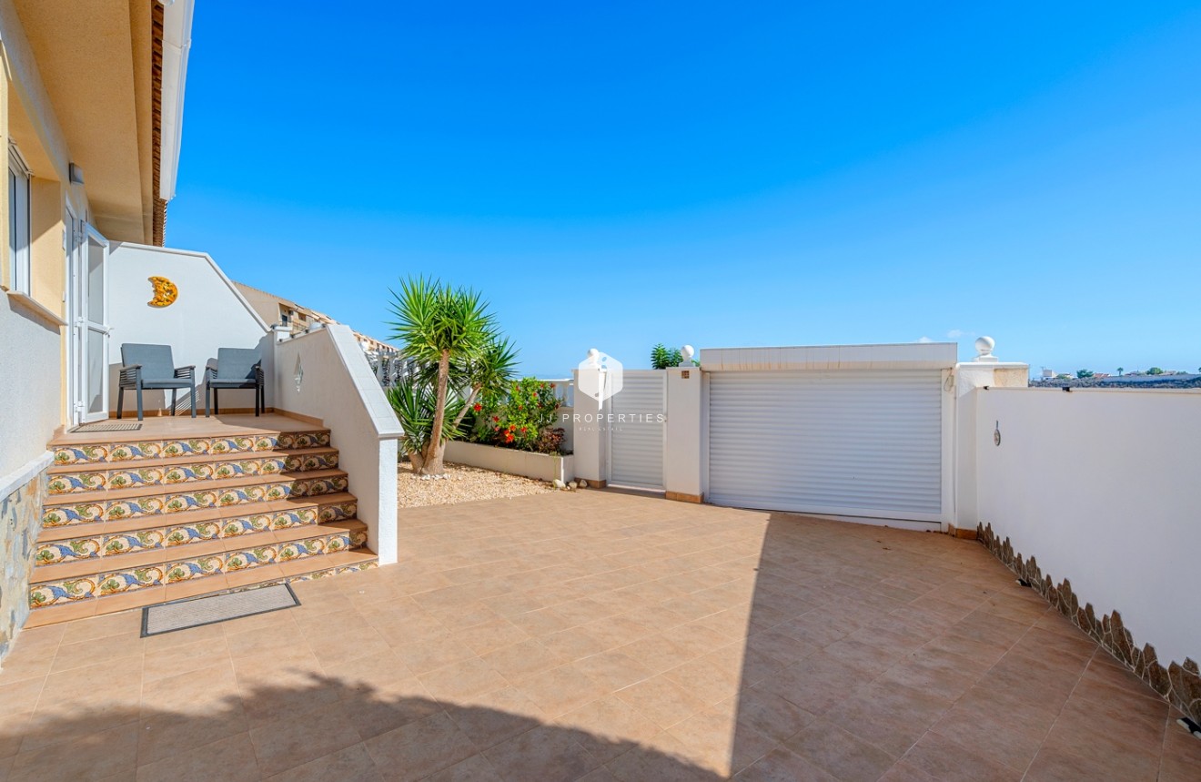 Tweedehands - Chalet -
Ciudad Quesada - Costa Blanca