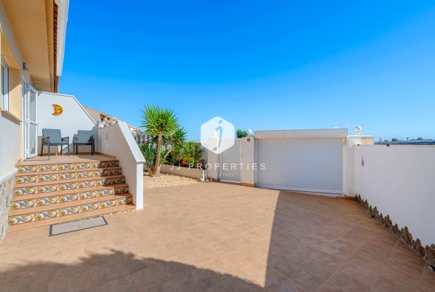 Tweedehands - Chalet -
Ciudad Quesada - Costa Blanca