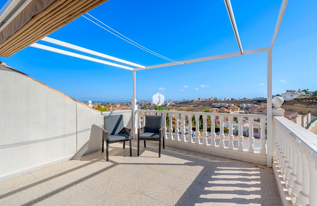 Tweedehands - Chalet -
Ciudad Quesada - Costa Blanca