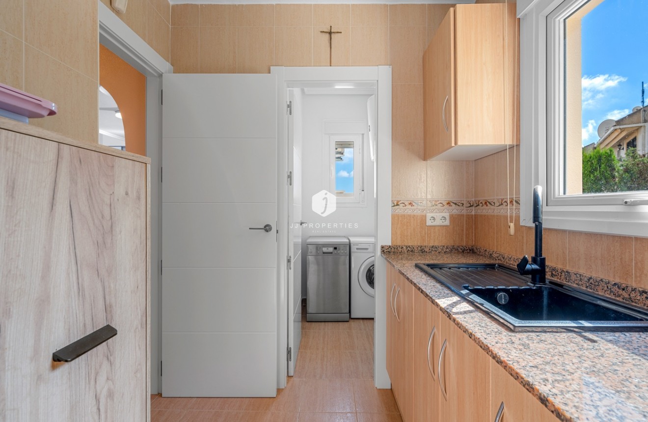 Tweedehands - Chalet -
Ciudad Quesada - Costa Blanca