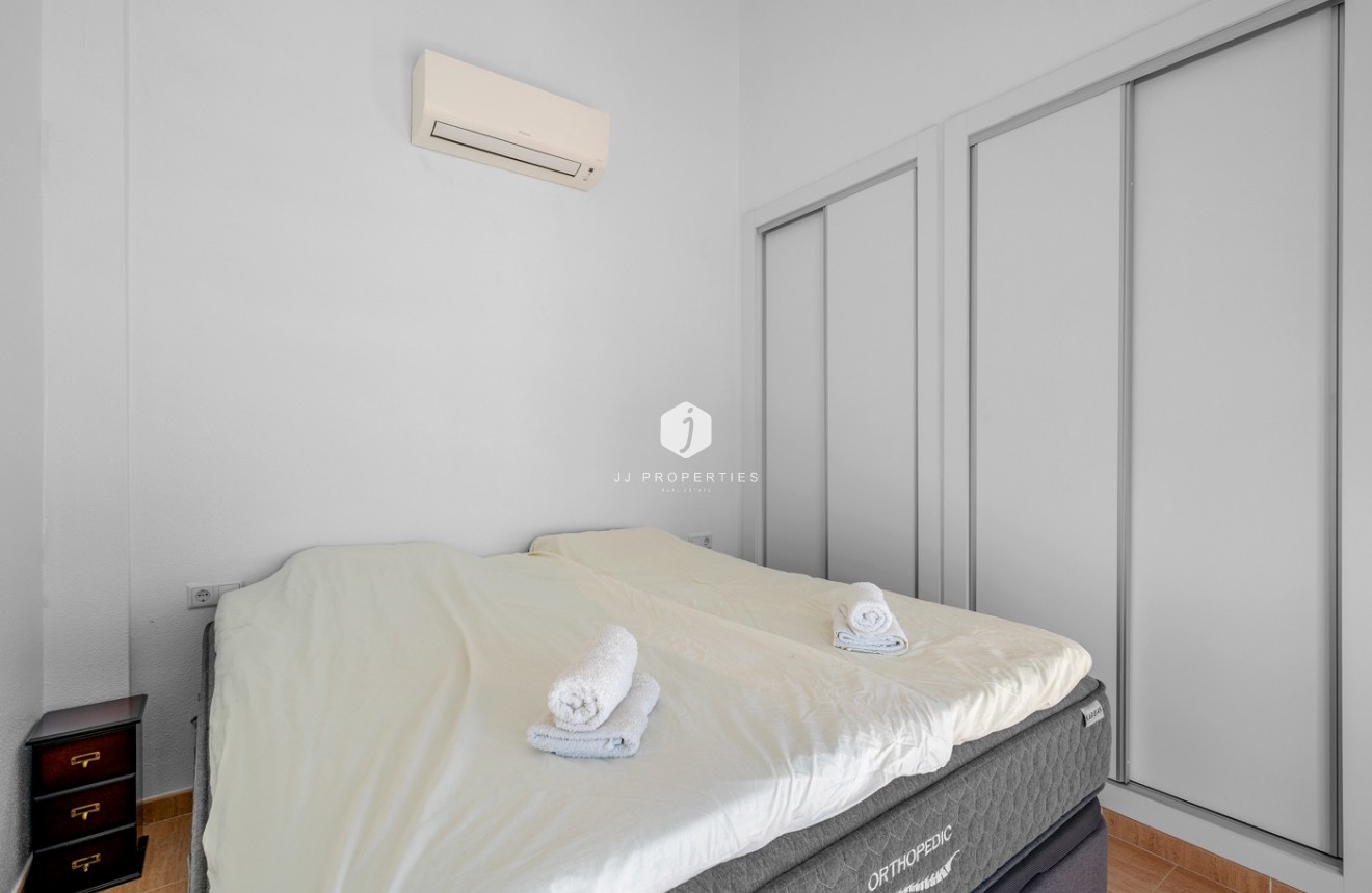 Tweedehands - Chalet -
Ciudad Quesada - Costa Blanca