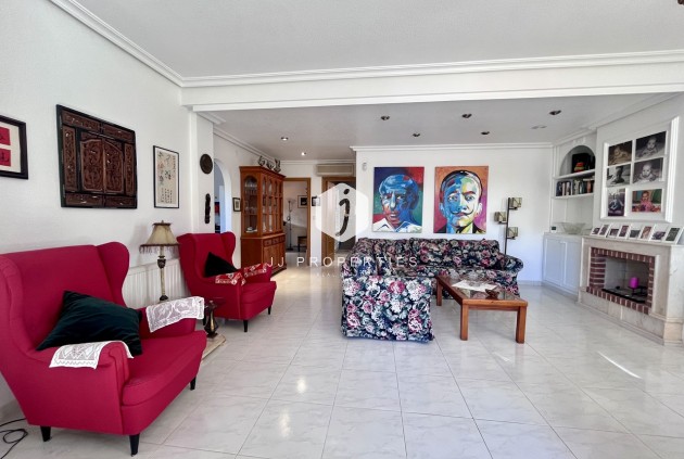 Tweedehands - Villa -
La Zenia - Costa Blanca