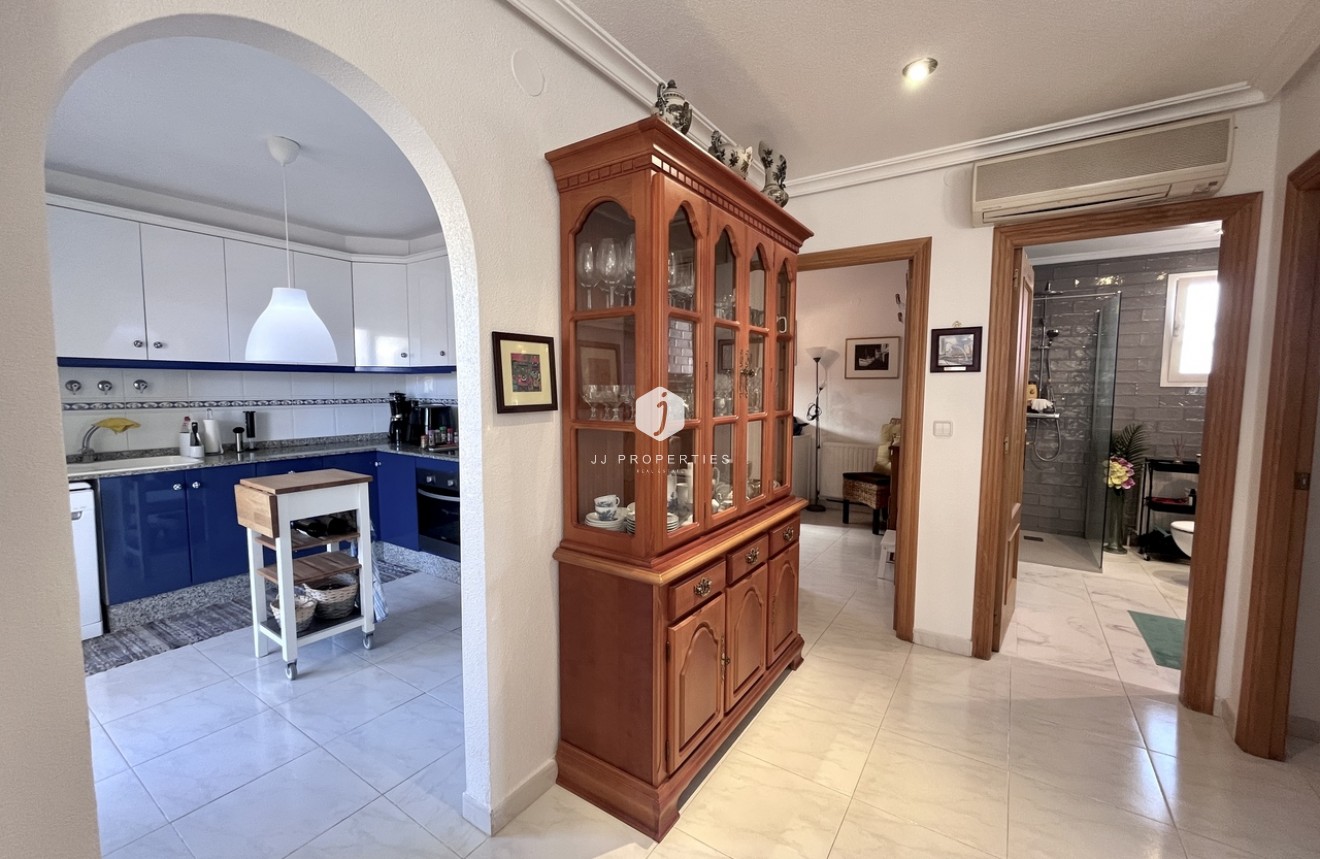 Tweedehands - Villa -
La Zenia - Costa Blanca