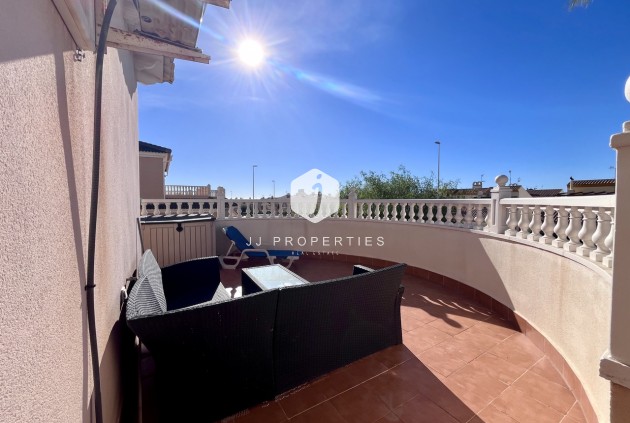 Tweedehands - Villa -
La Zenia - Costa Blanca