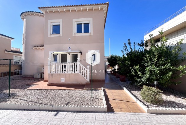 Tweedehands - Villa -
La Zenia - Costa Blanca