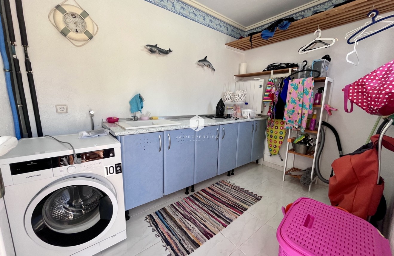 Tweedehands - Villa -
La Zenia - Costa Blanca