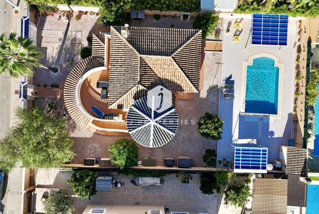 Tweedehands - Villa -
La Zenia - Costa Blanca