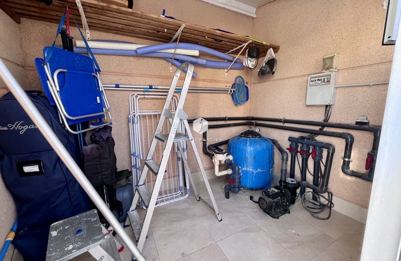 Tweedehands - Villa -
La Zenia - Costa Blanca