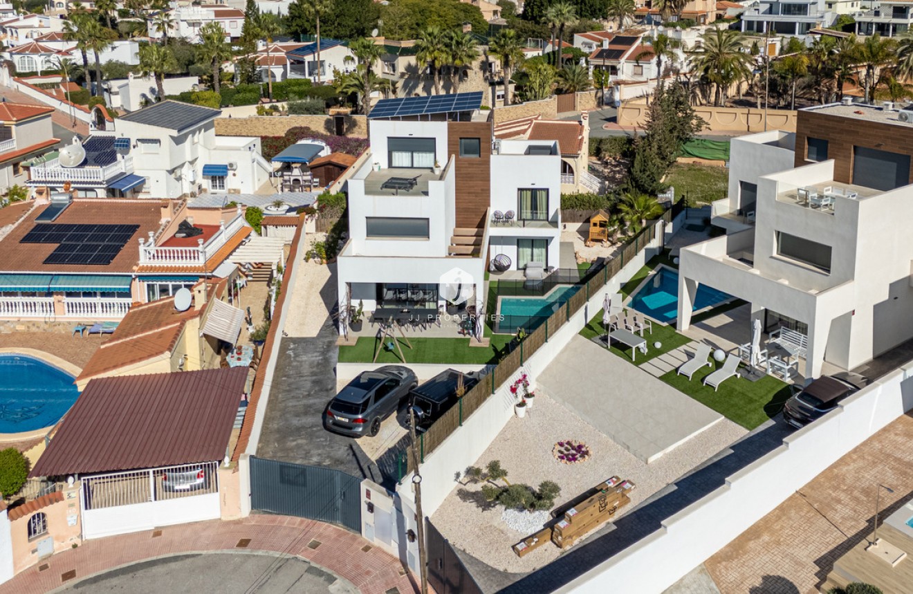 Tweedehands - Villa -
Ciudad Quesada - center