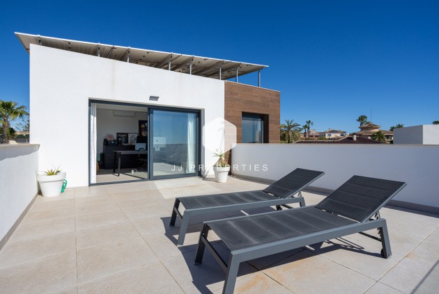 Tweedehands - Villa -
Ciudad Quesada - center