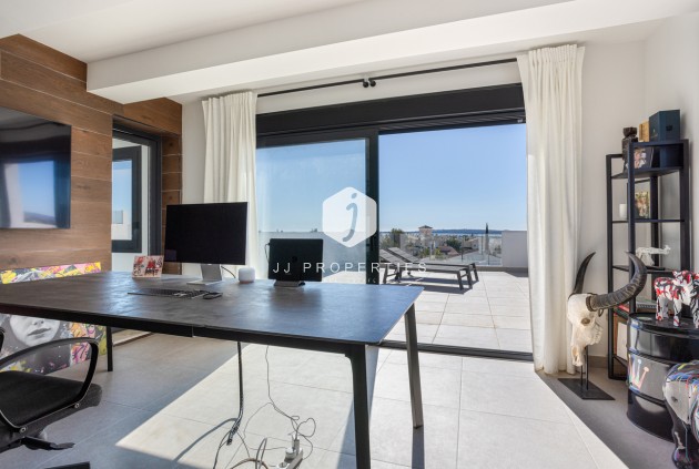 Tweedehands - Villa -
Ciudad Quesada - center