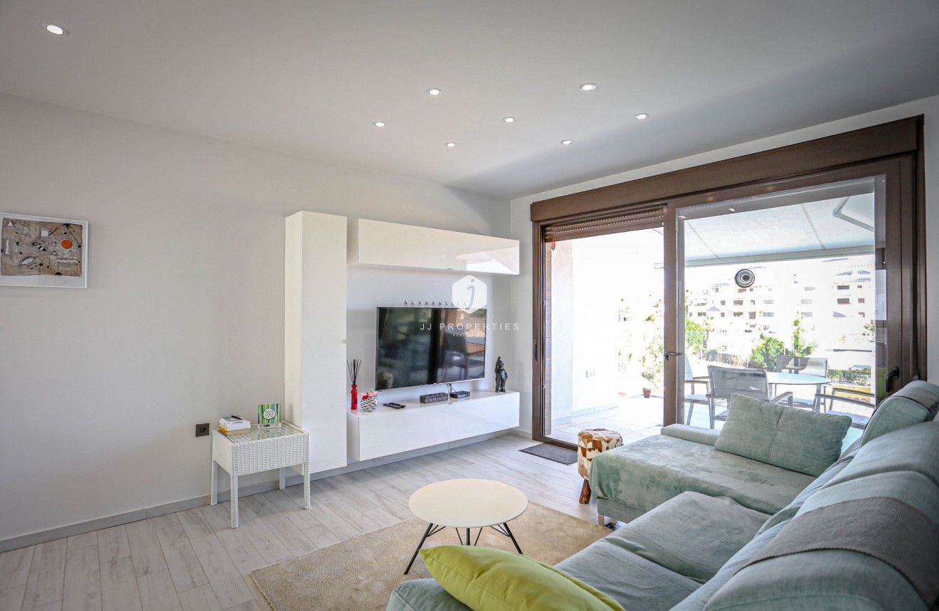 Segunda mano - Apartamento / piso -
Orihuela Costa - Costa Blanca