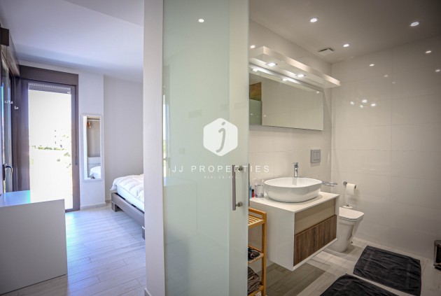 Segunda mano - Apartamento / piso -
Orihuela Costa - Costa Blanca