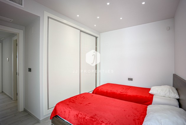 Segunda mano - Apartamento / piso -
Orihuela Costa - Costa Blanca