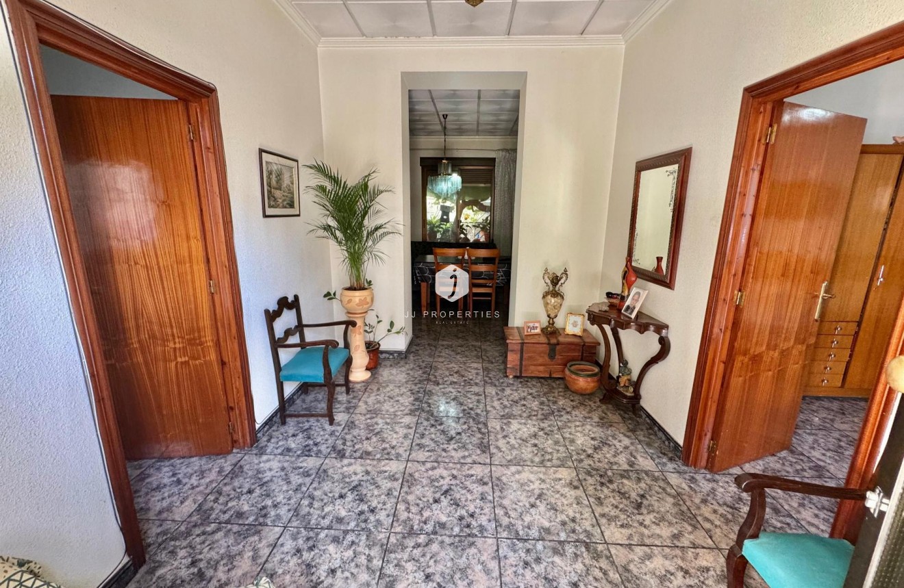 Tweedehands - Chalet -
Benejúzar - Inland