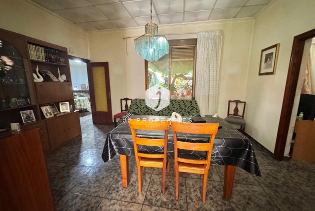 Tweedehands - Chalet -
Benejúzar - Inland