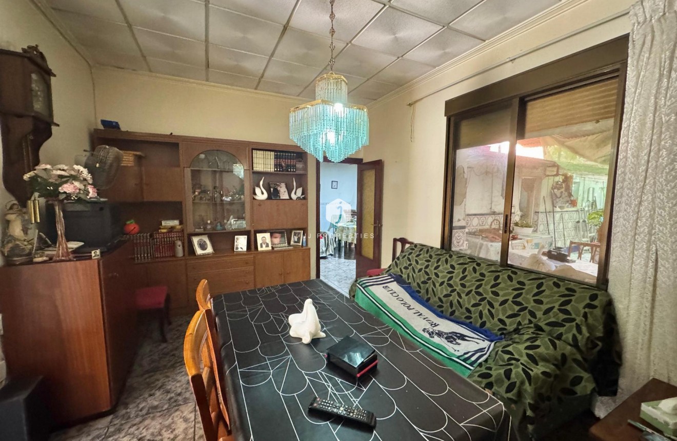 Tweedehands - Chalet -
Benejúzar - Inland