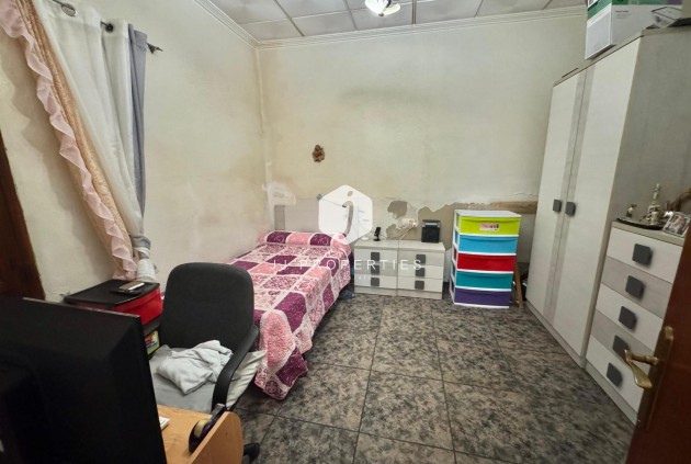 Tweedehands - Chalet -
Benejúzar - Inland