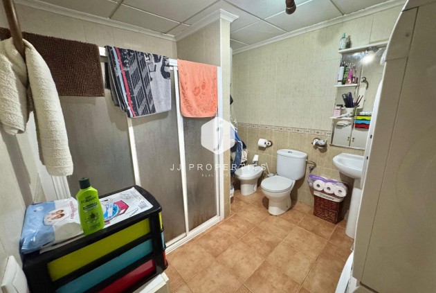 Tweedehands - Chalet -
Benejúzar - Inland