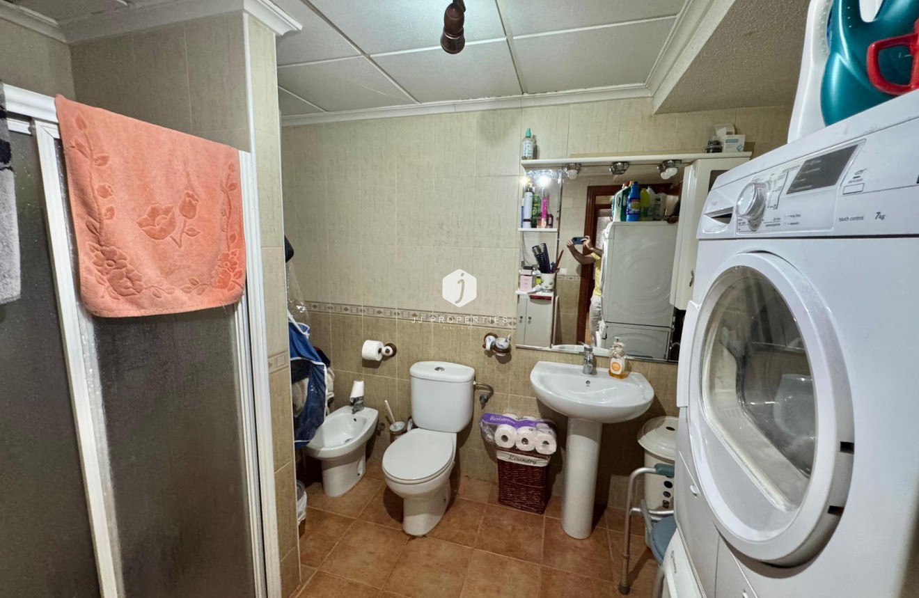 Tweedehands - Chalet -
Benejúzar - Inland