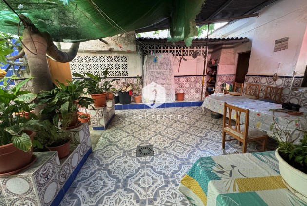 Tweedehands - Chalet -
Benejúzar - Inland