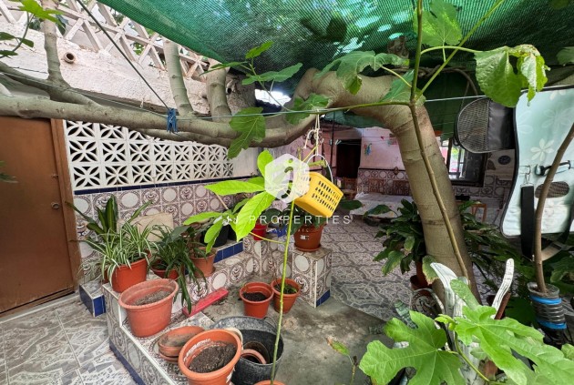 Tweedehands - Chalet -
Benejúzar - Inland