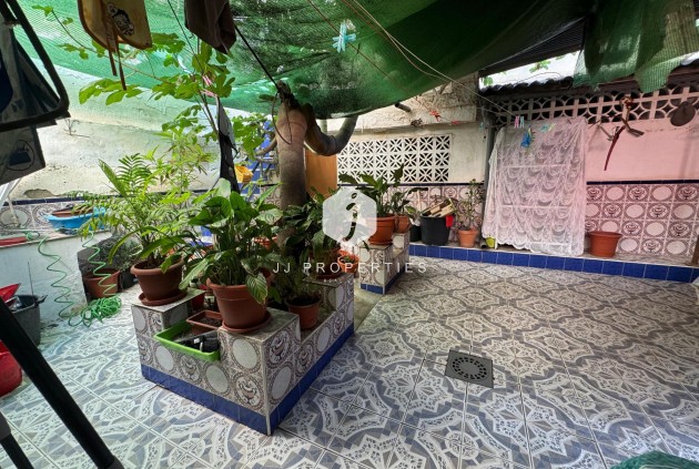 Tweedehands - Chalet -
Benejúzar - Inland