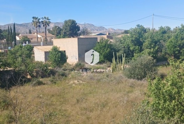 Tweedehands - Landelijk eigendom -
Albatera - Inland