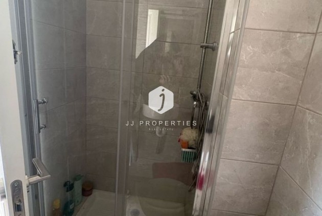 Tweedehands - duplex -
Torrevieja - Costa Blanca