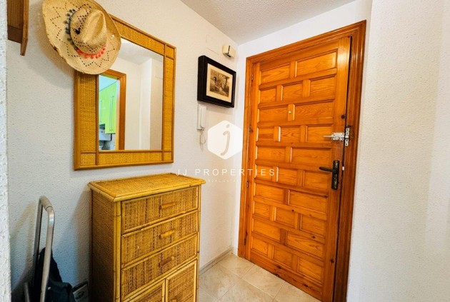 Tweedehands - Appartement / flat -
La Mata - Costa Blanca