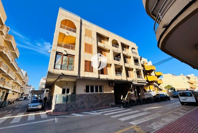 Tweedehands - Appartement / flat -
La Mata - Costa Blanca