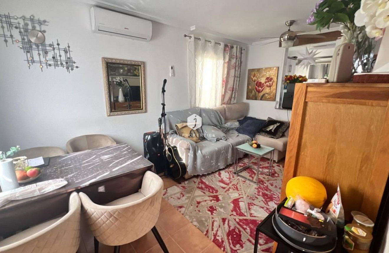 Tweedehands - Chalet -
Orihuela Costa - Los Almendros-la Florida