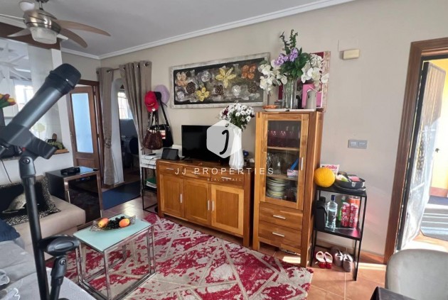 Tweedehands - Chalet -
Orihuela Costa - Los Almendros-la Florida