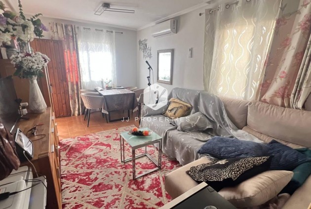 Tweedehands - Chalet -
Orihuela Costa - Los Almendros-la Florida