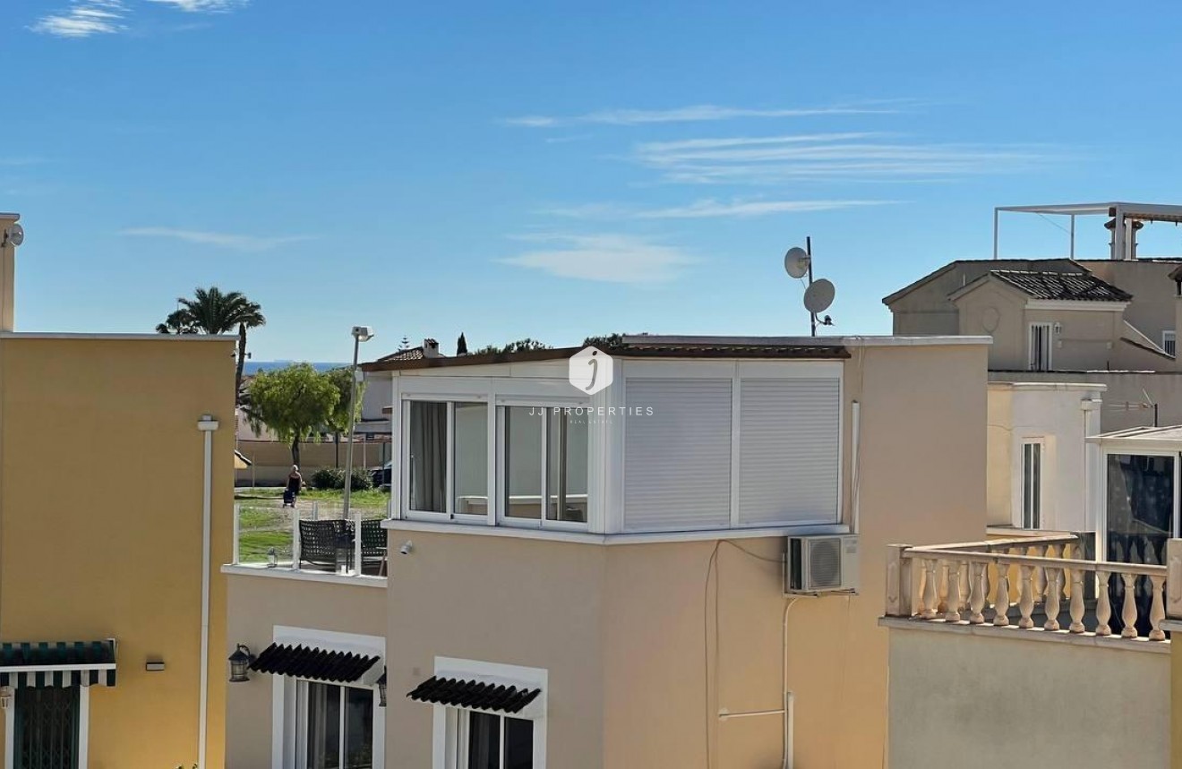 Tweedehands - Chalet -
Orihuela Costa - Los Almendros-la Florida