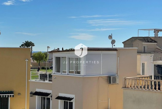 Tweedehands - Chalet -
Orihuela Costa - Los Almendros-la Florida