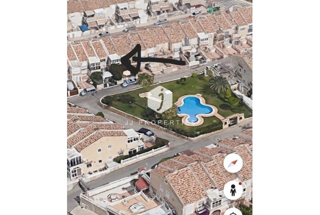 Tweedehands - Chalet -
Torrevieja - aguas nuevas