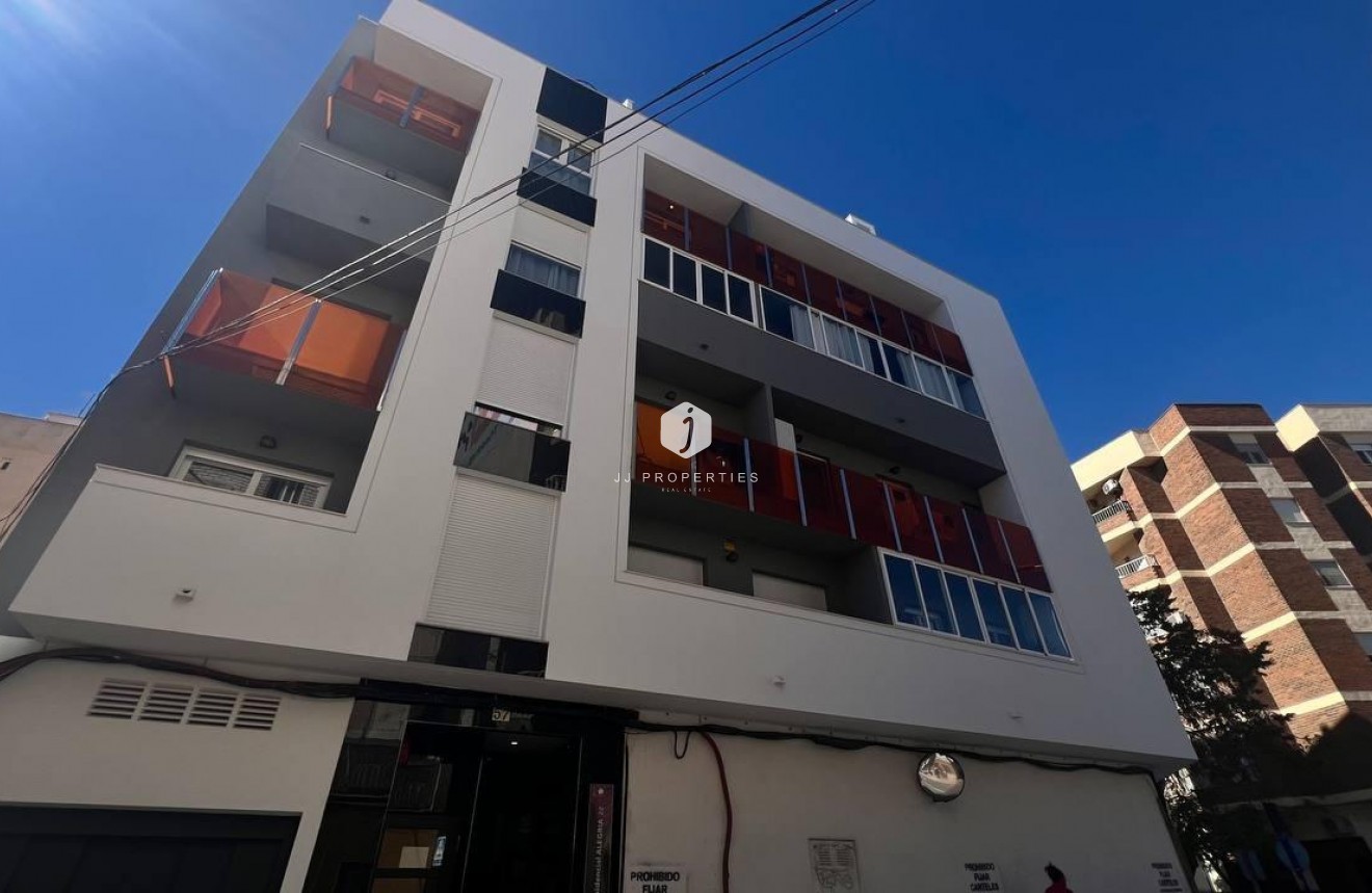 Tweedehands - Appartement / flat -
Torrevieja - PARQUE DE LAS NACIONES