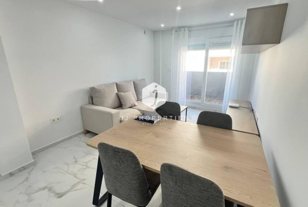 Tweedehands - Appartement / flat -
Torrevieja - PARQUE DE LAS NACIONES