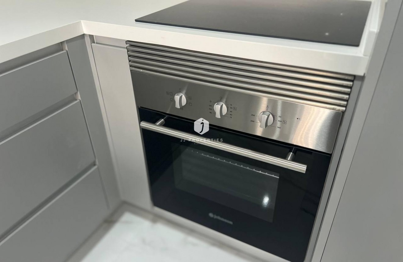 Tweedehands - Appartement / flat -
Torrevieja - PARQUE DE LAS NACIONES