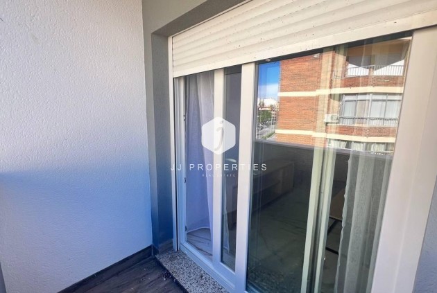 Tweedehands - Appartement / flat -
Torrevieja - PARQUE DE LAS NACIONES