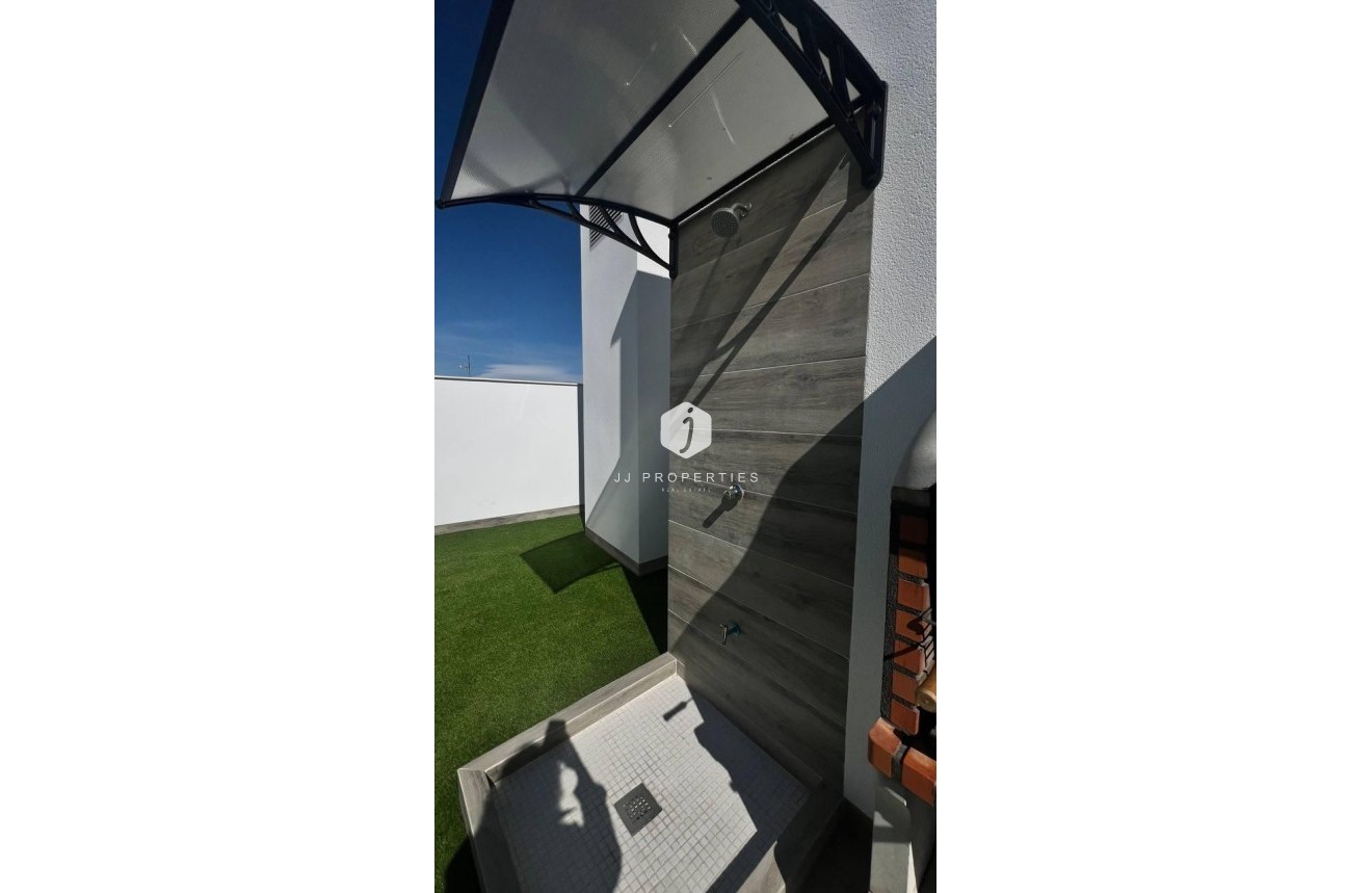 Tweedehands - Appartement / flat -
Torrevieja - PARQUE DE LAS NACIONES